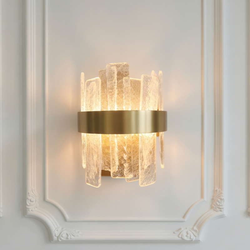 LOLA Wall Brass